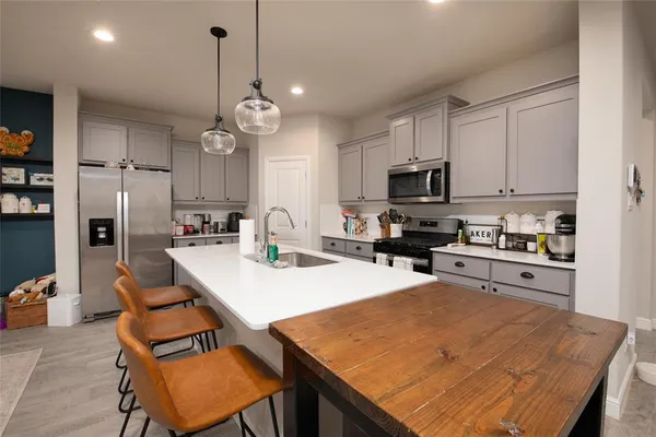 $2,600 | 1117 Croxley Way, Fort Worth, TX 76247