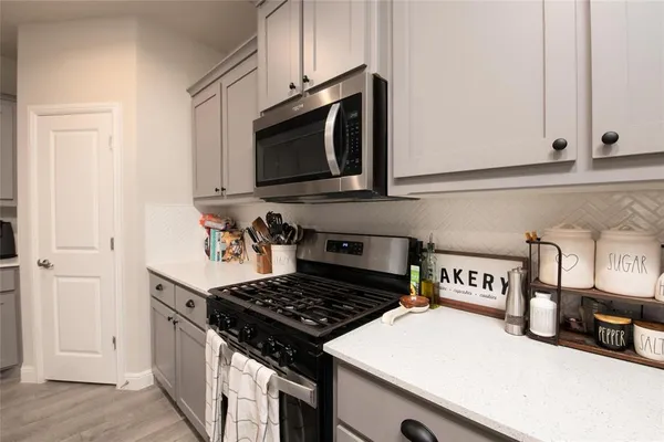 $2,600 | 1117 Croxley Way, Fort Worth, TX 76247