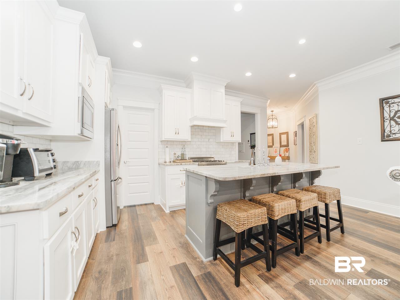 776 Louise Avenue Mobile, AL 36609 - Photo 5 of 34