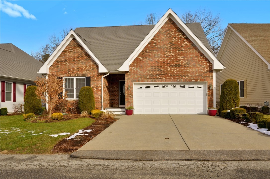 6 Leighas Lane Coventry, RI 02816 - Photo 1 of 49 Welcome!