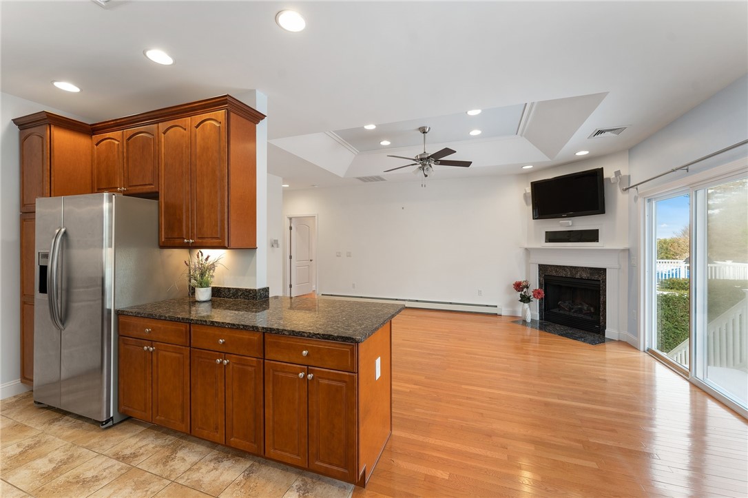 6 Leighas Lane Coventry, RI 02816 - Photo 18 of 49