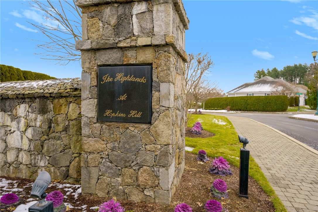 6 Leighas Lane Coventry, RI 02816 - Photo 4 of 49 The Highlands