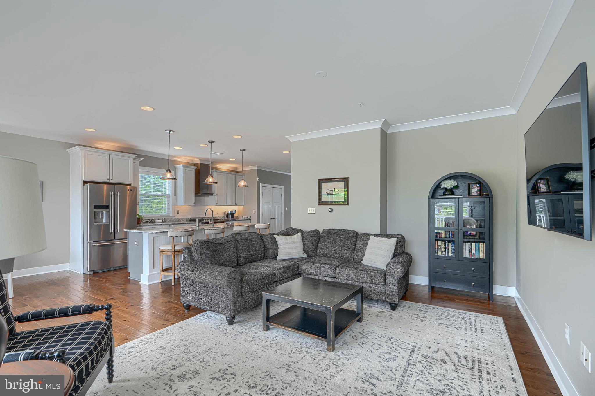 519 Schmidt Road Middle River, MD 21220 - Photo 10 of 60 Living room