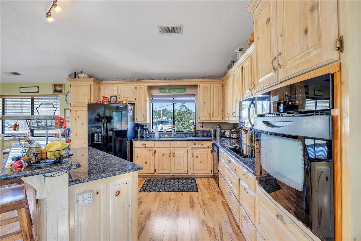 4248 Council Trail Copperopolis, CA 95228 - Photo 32 of 93