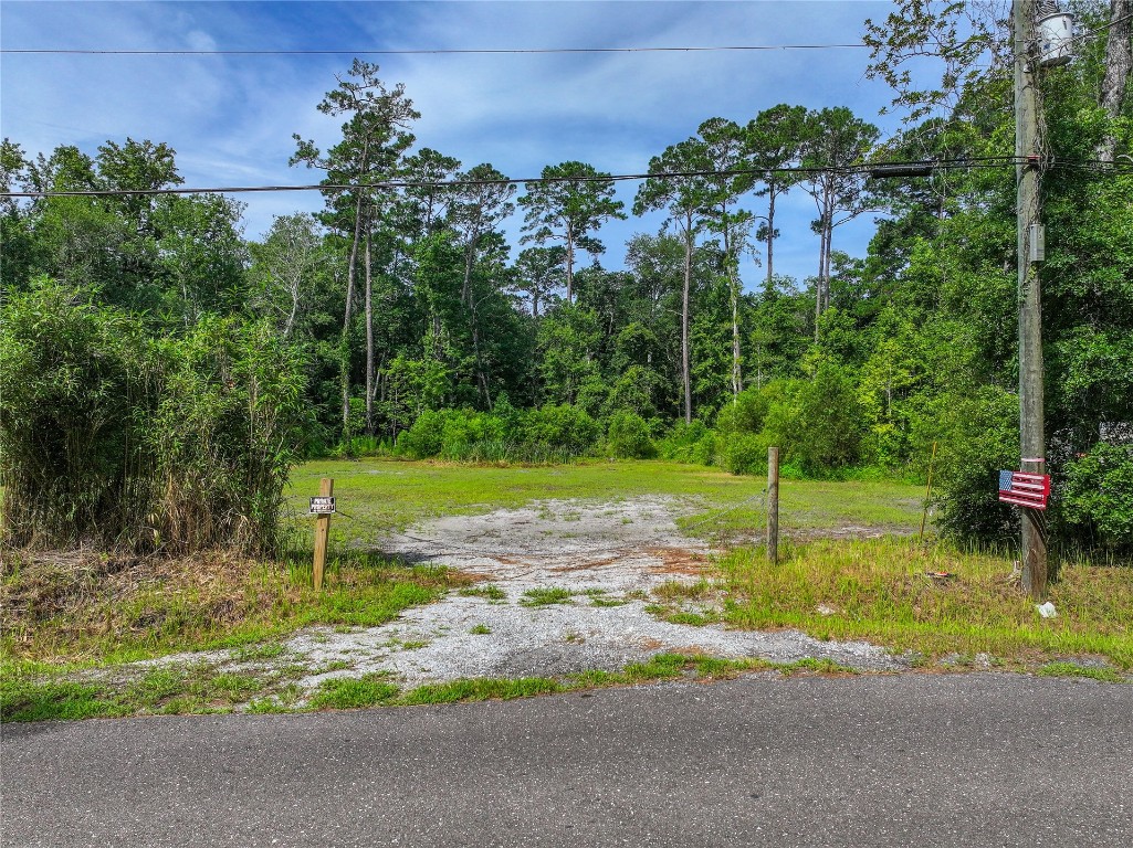 86059 Yulee Hills Road East Yulee, FL 32097 - Photo 3 of 10 Gallery Image 3