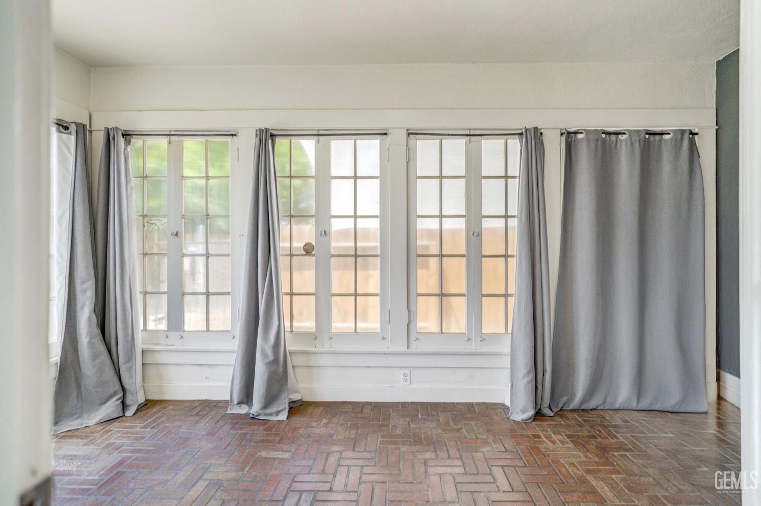 Undisclosed Address Bakersfield, CA 93304 - Photo 8 of 30