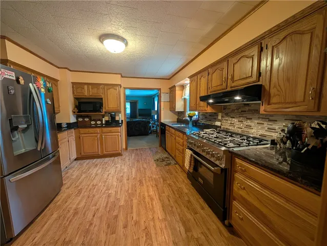 $250,000 | 33 T511, Lewis Run, PA 16738