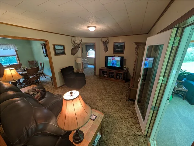 $250,000 | 33 T511, Lewis Run, PA 16738