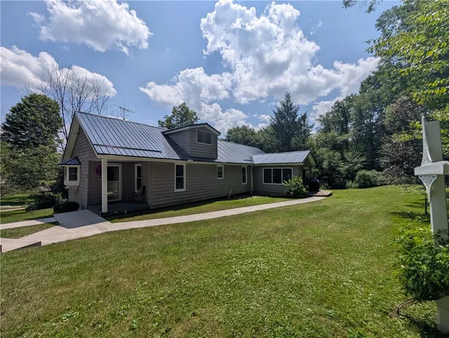 $250,000 | 33 T511, Lewis Run, PA 16738