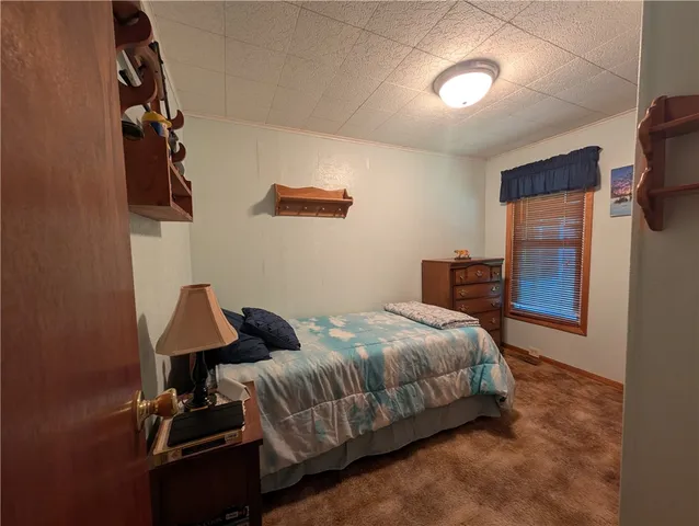 $250,000 | 33 T511, Lewis Run, PA 16738