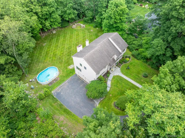 $850,000 | 7 Dayton Drive, Somers, NY 10541