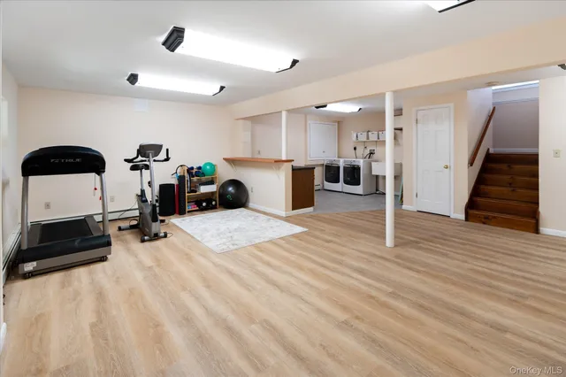 $850,000 | 7 Dayton Drive, Somers, NY 10541