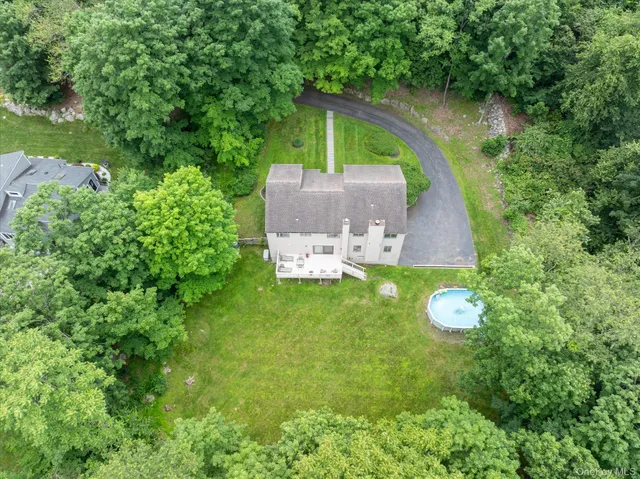 $850,000 | 7 Dayton Drive, Somers, NY 10541