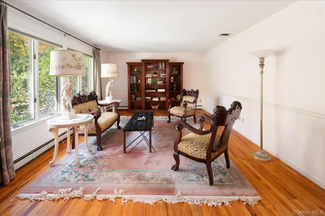 $850,000 | 7 Dayton Drive, Somers, NY 10541