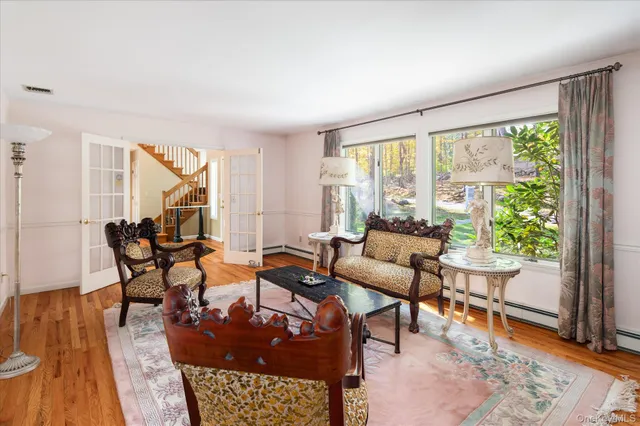 $850,000 | 7 Dayton Drive, Somers, NY 10541