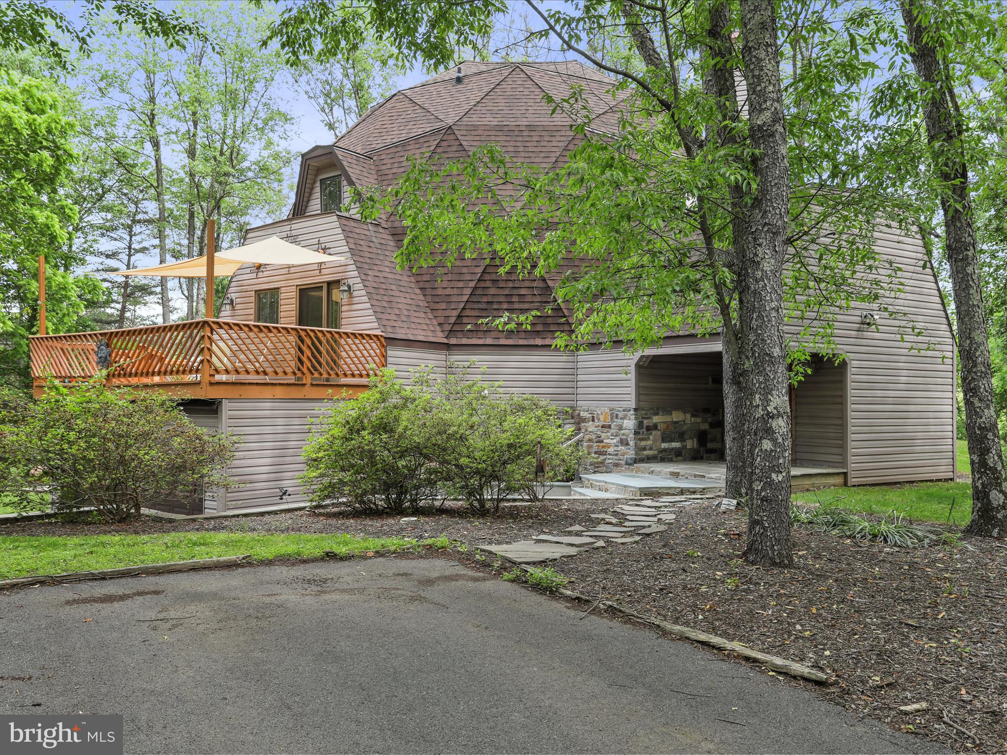 11035 Bennie Duncan Road Frederick, MD 21701 - Photo 3 of 81 Gallery Image 3