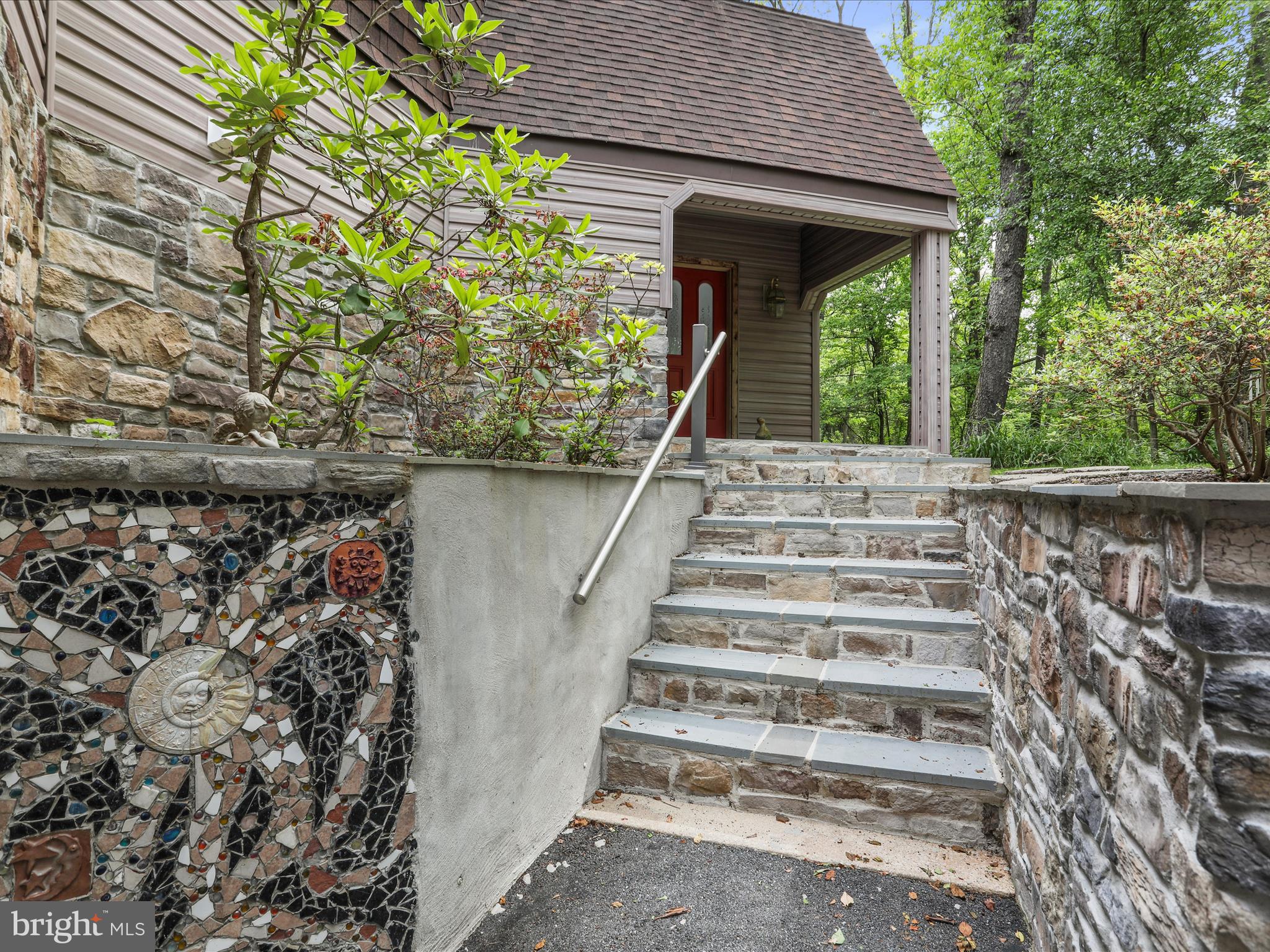 11035 Bennie Duncan Road Frederick, MD 21701 - Photo 5 of 81 Gallery Image 5