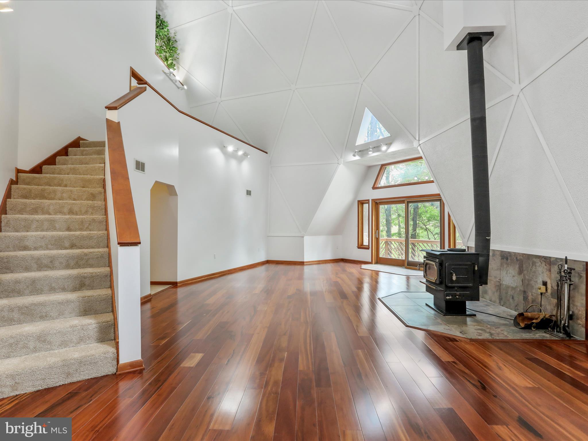 11035 Bennie Duncan Road Frederick, MD 21701 - Photo 9 of 81 Gallery Image 9