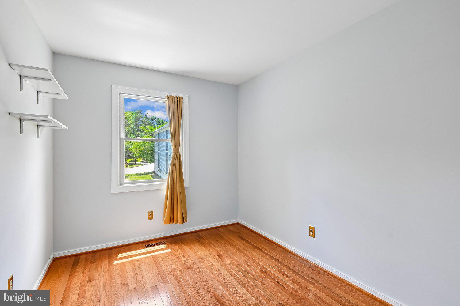 7236 Riding Hood Circle Columbia, MD 21045 - Photo 20 of 43 Bedroom 3