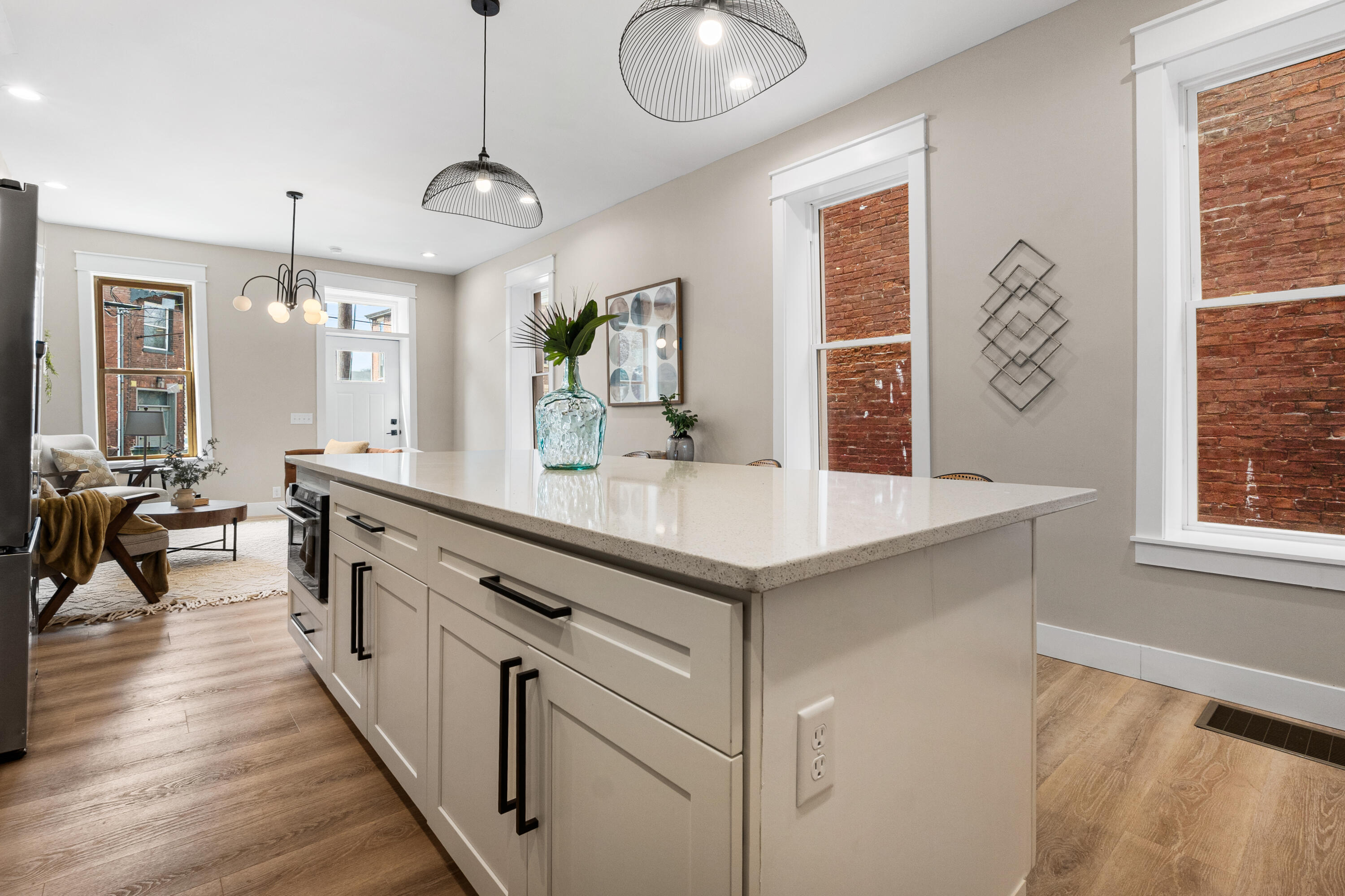 1102 Lee Street Covington, KY 41011 - Photo 5 of 16