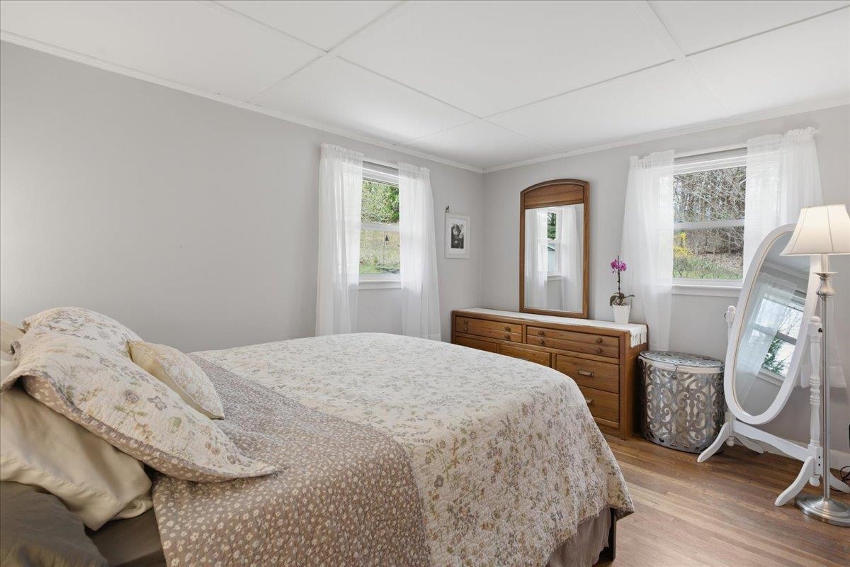 895 Barber Pond Road Pownal, VT 05261 - Photo 14 of 26
