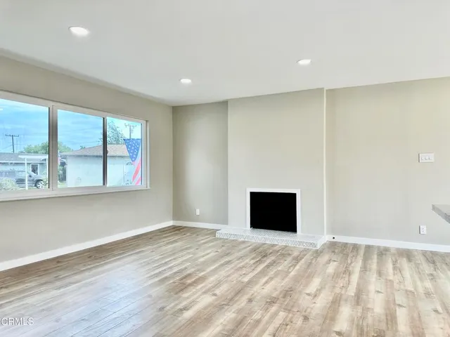 $848,000 | 445 Mara Avenue, Ventura, CA 93004