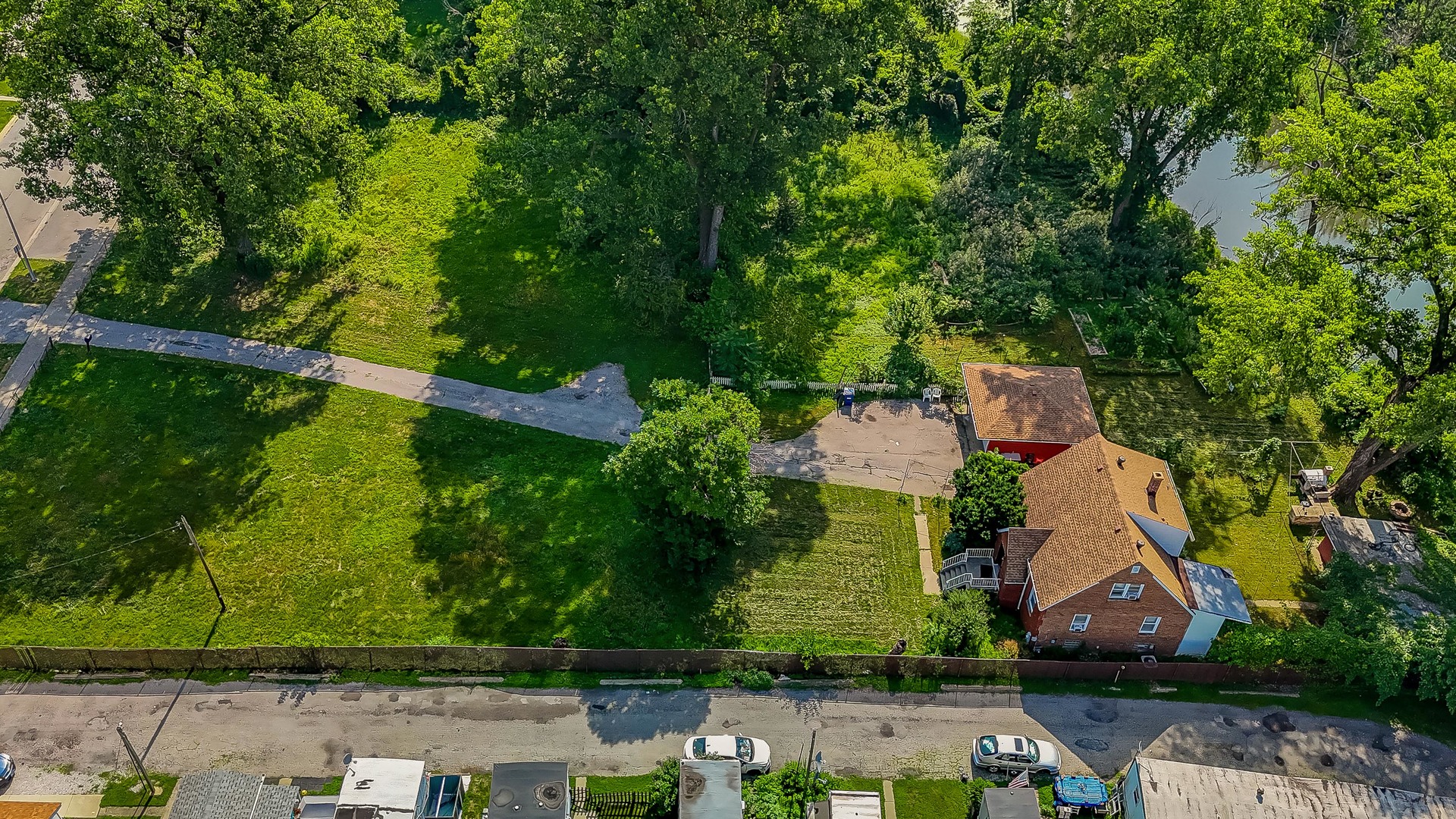 2910 138th Place Burnham, IL 60633 - Photo 31 of 35