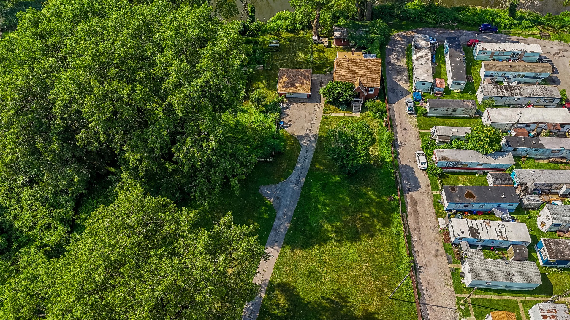 2910 138th Place Burnham, IL 60633 - Photo 33 of 35