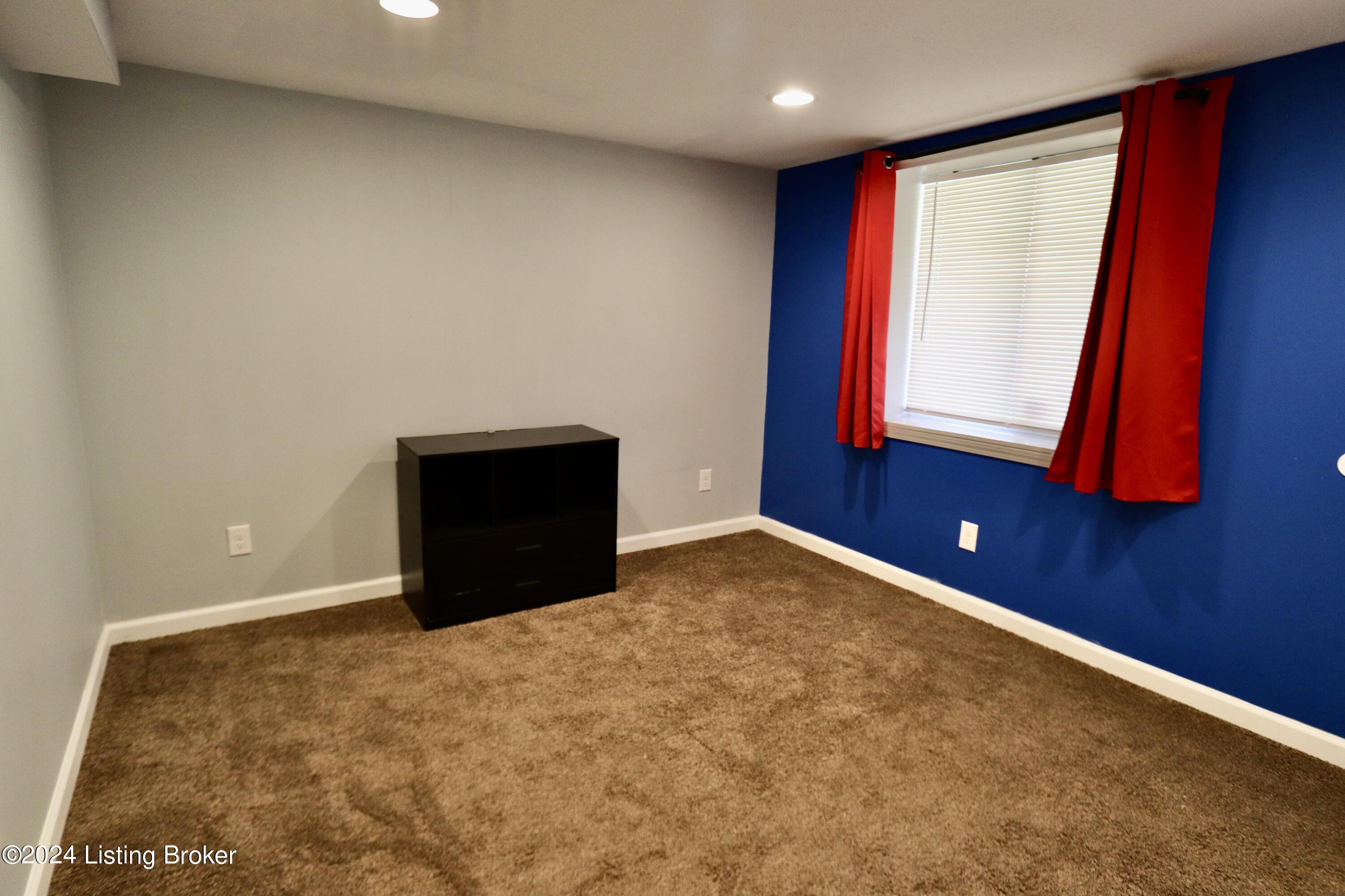 10724 St Rene Road Louisville, KY 40299 - Photo 22 of 28 IMG_9431