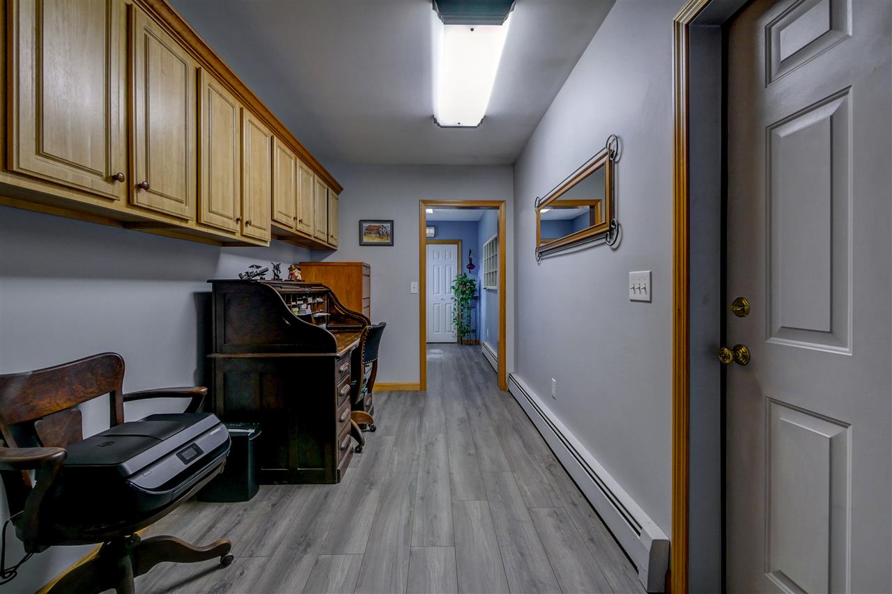 91 West Riverbank Road Manchester, NH 03102 - Photo 19 of 40