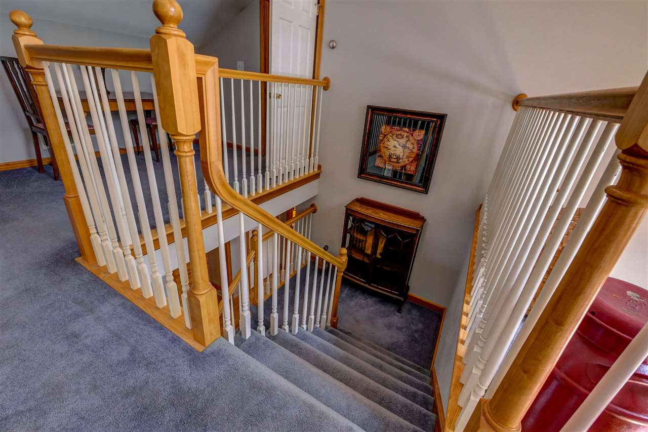 91 West Riverbank Road Manchester, NH 03102 - Photo 22 of 40