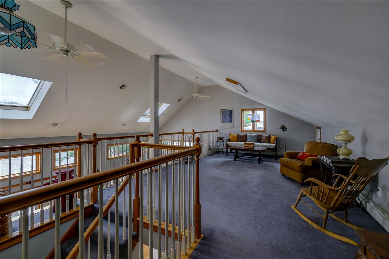 91 West Riverbank Road Manchester, NH 03102 - Photo 24 of 40