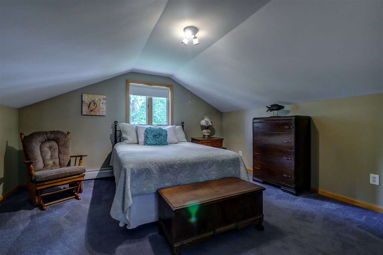 91 West Riverbank Road Manchester, NH 03102 - Photo 25 of 40