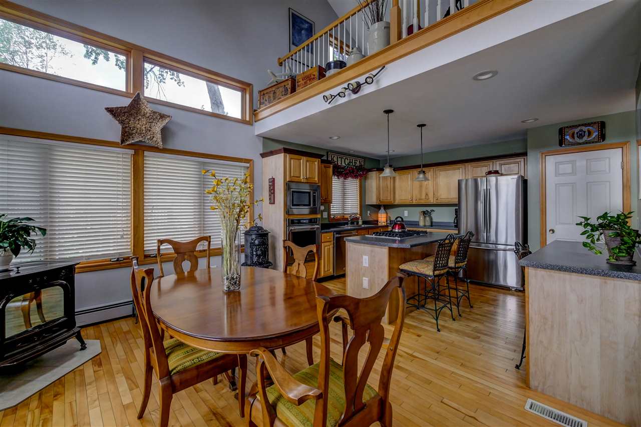 91 West Riverbank Road Manchester, NH 03102 - Photo 9 of 40
