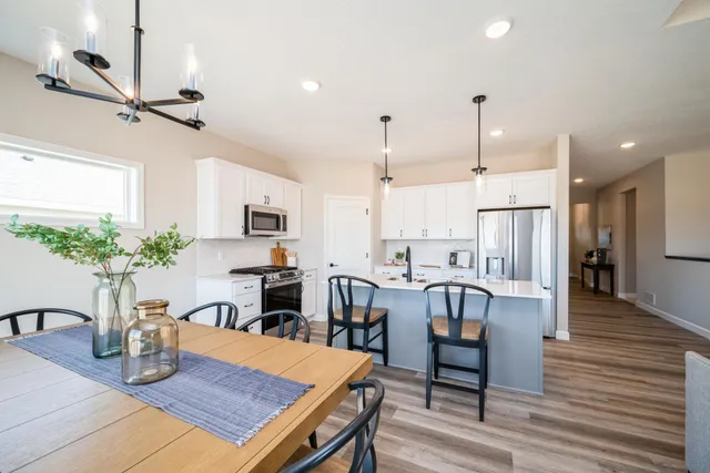 $494,900 | 8660 Edmonson Way Northeast, Monticello, MN 55362