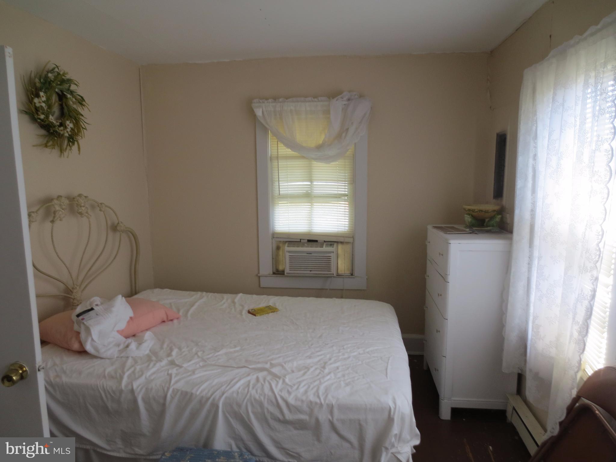 4000 Steele Neck Road Vienna, MD 21869 - Photo 12 of 28 Bedroom