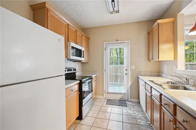 $1,700 | 1648 Jackson Way, Atlanta, GA 30318