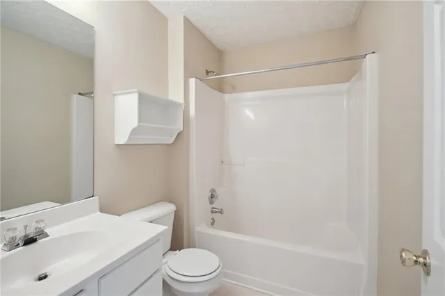 $1,700 | 1648 Jackson Way, Atlanta, GA 30318