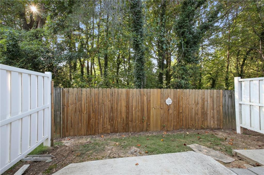 1648 Jackson Way Atlanta, GA 30318 - Photo 25 of 28