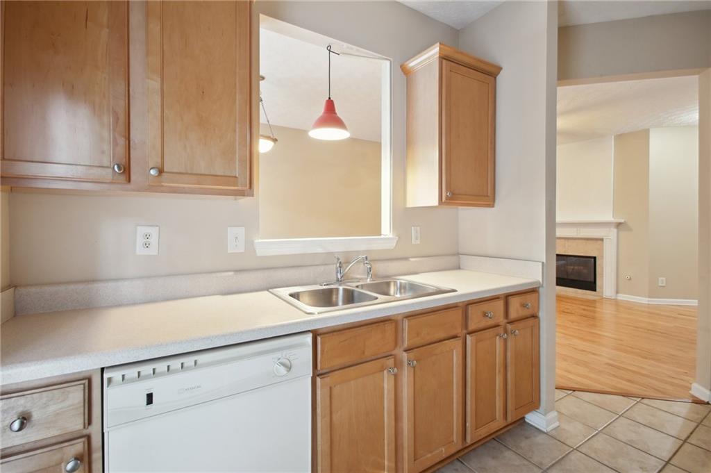 1648 Jackson Way Atlanta, GA 30318 - Photo 10 of 28