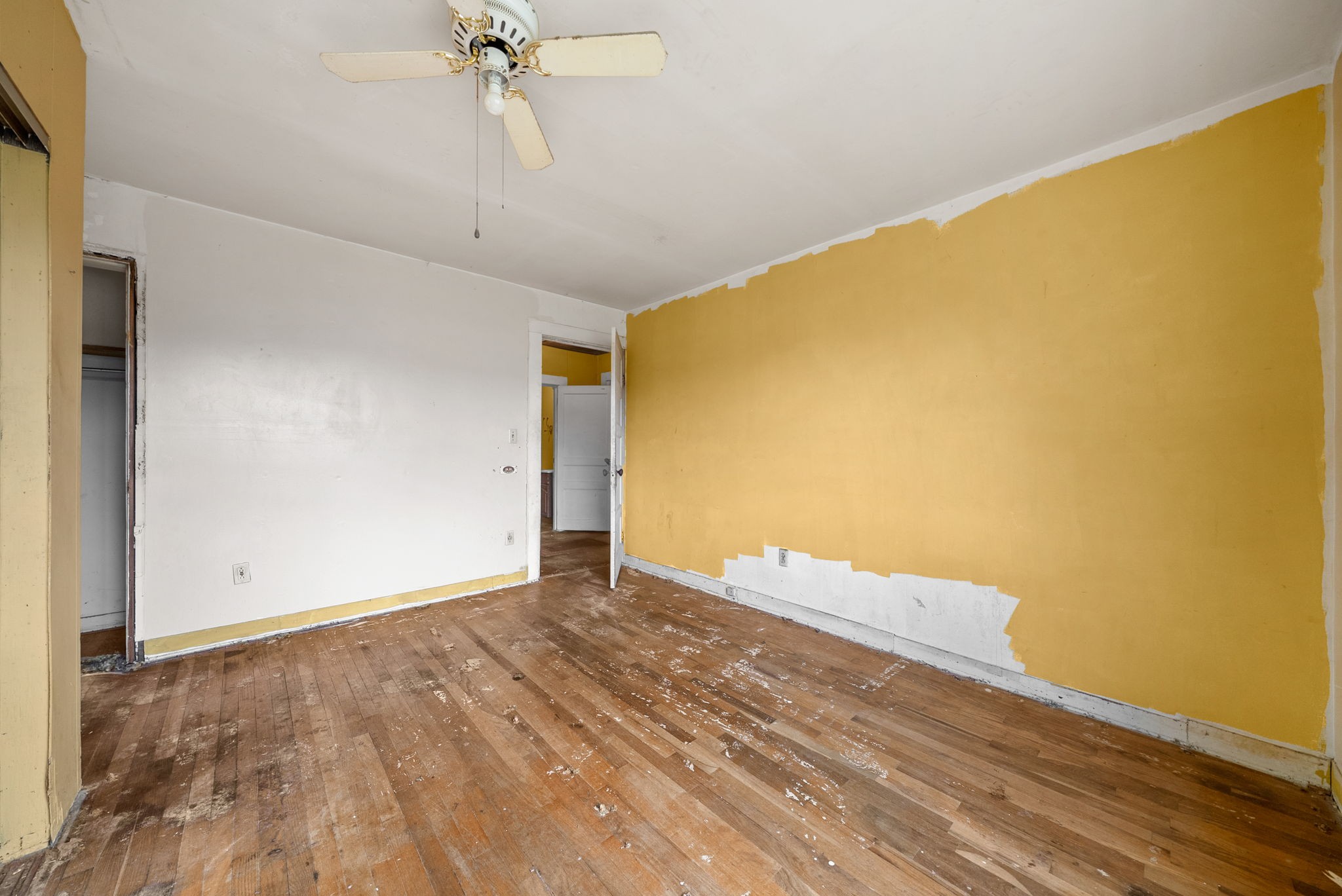234 Lower Standing Rock Road Dover, TN 37058 - Photo 16 of 41 a view of empty room with wooden floor
