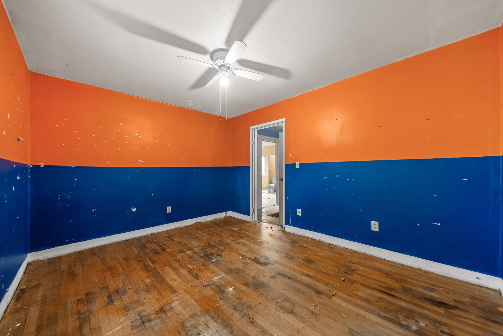 234 Lower Standing Rock Road Dover, TN 37058 - Photo 20 of 41 a view of a room with gallery