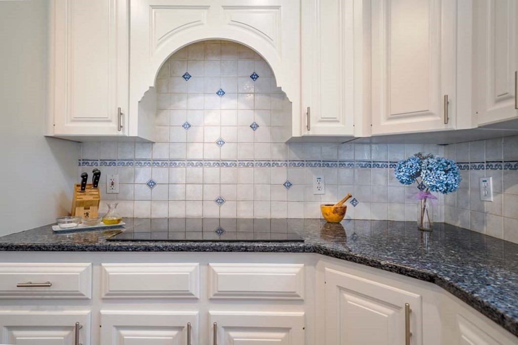 4 Riverbend Road Hopkinton, MA 01748 - Photo 17 of 42 Gallery Image 17