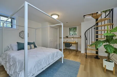 $635,000 | 400 Broadway, Unit 3, Somerville, MA 02145
