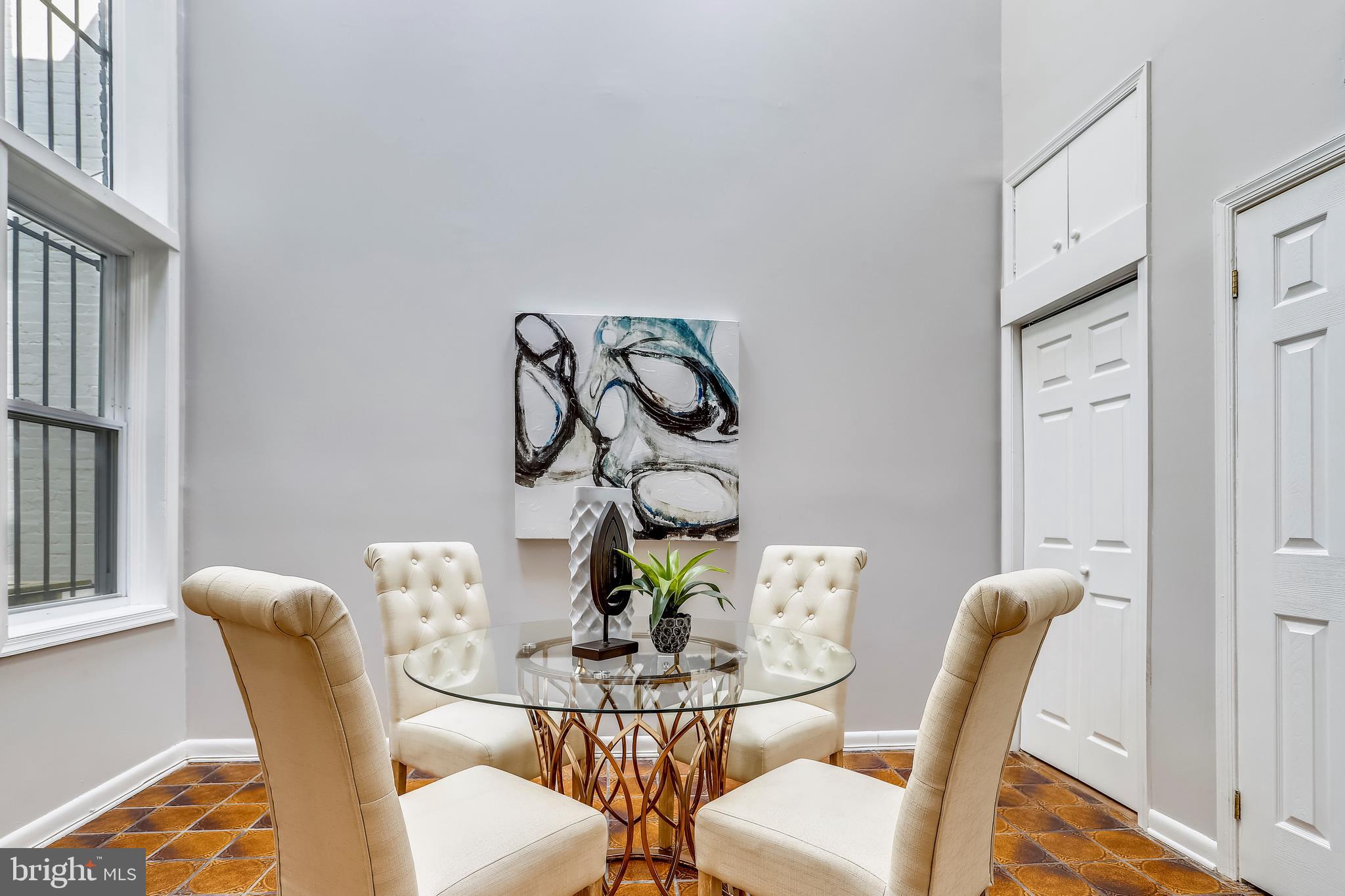 718 F Street Northeast Washington, DC 20002 - Photo 5 of 41 Jaw-dropping DR with soaring 20ft ceiling!