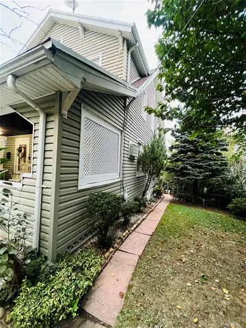 $869,000 | 512 Logan Avenue | Throgs Neck
