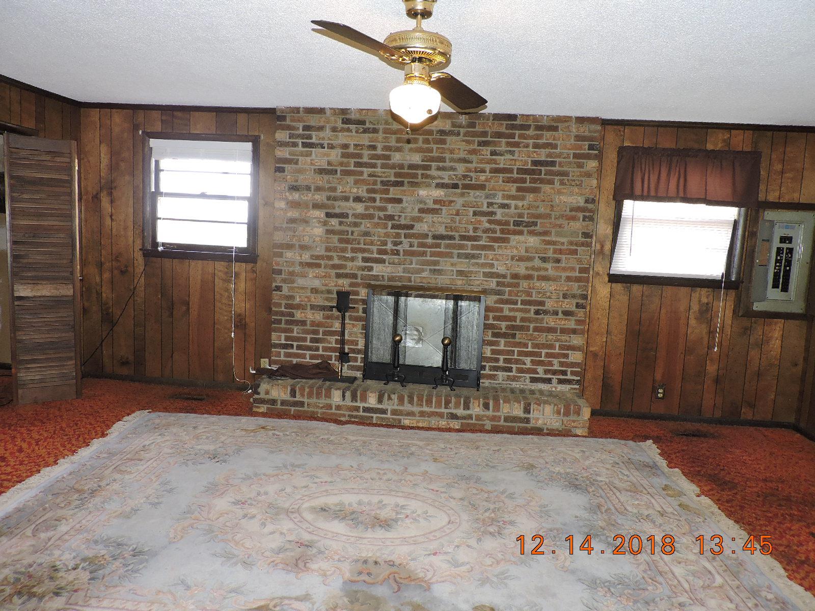 175 Peaceful Valley Road Portland, TN 37148 - Photo 6 of 13 FAMILY ROOM OR DEN