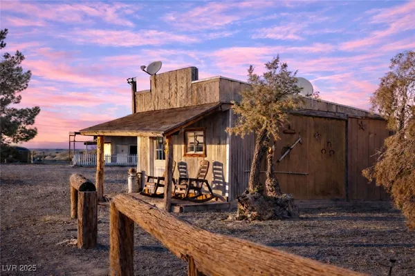 $2,500,000 | 5770 South Peterson Road, Amargosa Valley, NV 89020