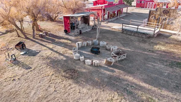 $2,500,000 | 5770 South Peterson Road, Amargosa Valley, NV 89020