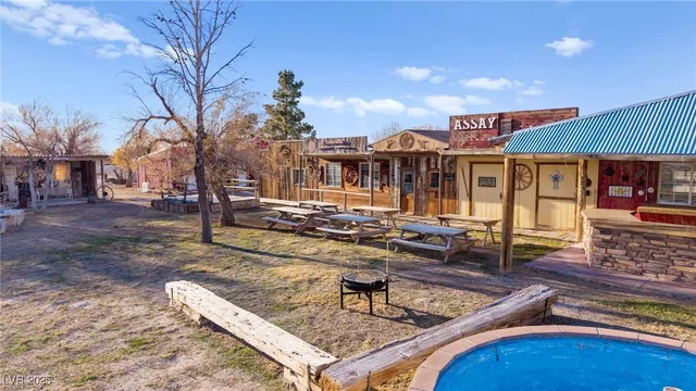 $2,500,000 | 5770 South Peterson Road, Amargosa Valley, NV 89020